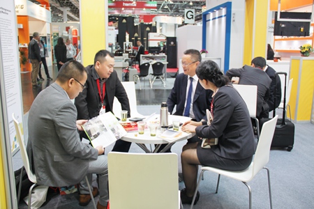 1473059991356390.jpg IMG_4784.JPG