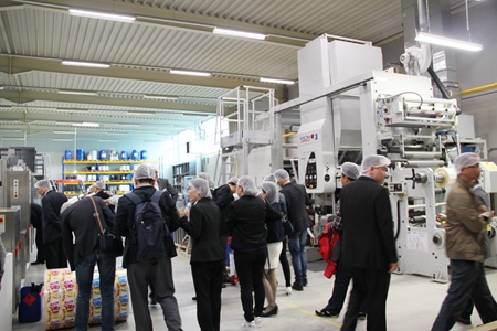 1473060488854359.jpg 參觀2.JPG