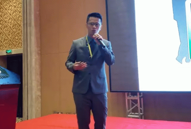 1475226689115418.gif 9.gif